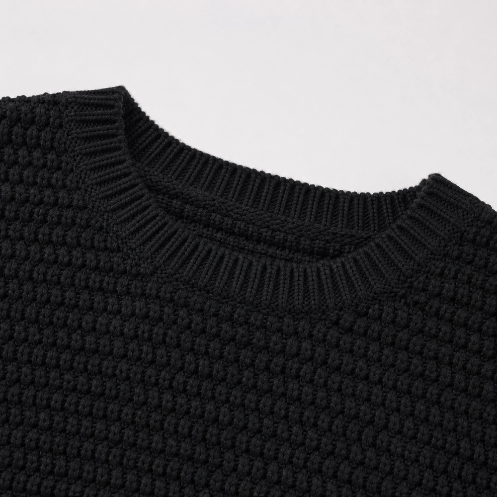Women’s 5GG Textured Short-Sleeve Knit Top - Construction & Craft Detail